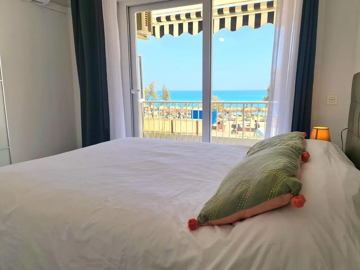 Apartament 1º Linea De Playa En Pleno Centro De Fuengirola