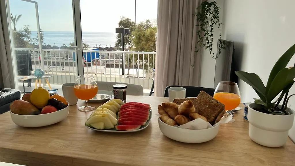 Apartament 1º Linea De Playa En Pleno Centro De Fuengirola 0*,  Hiszpania