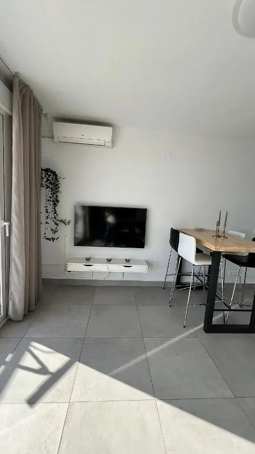 Apartament 1º Linea De Playa En Pleno Centro De Fuengirola